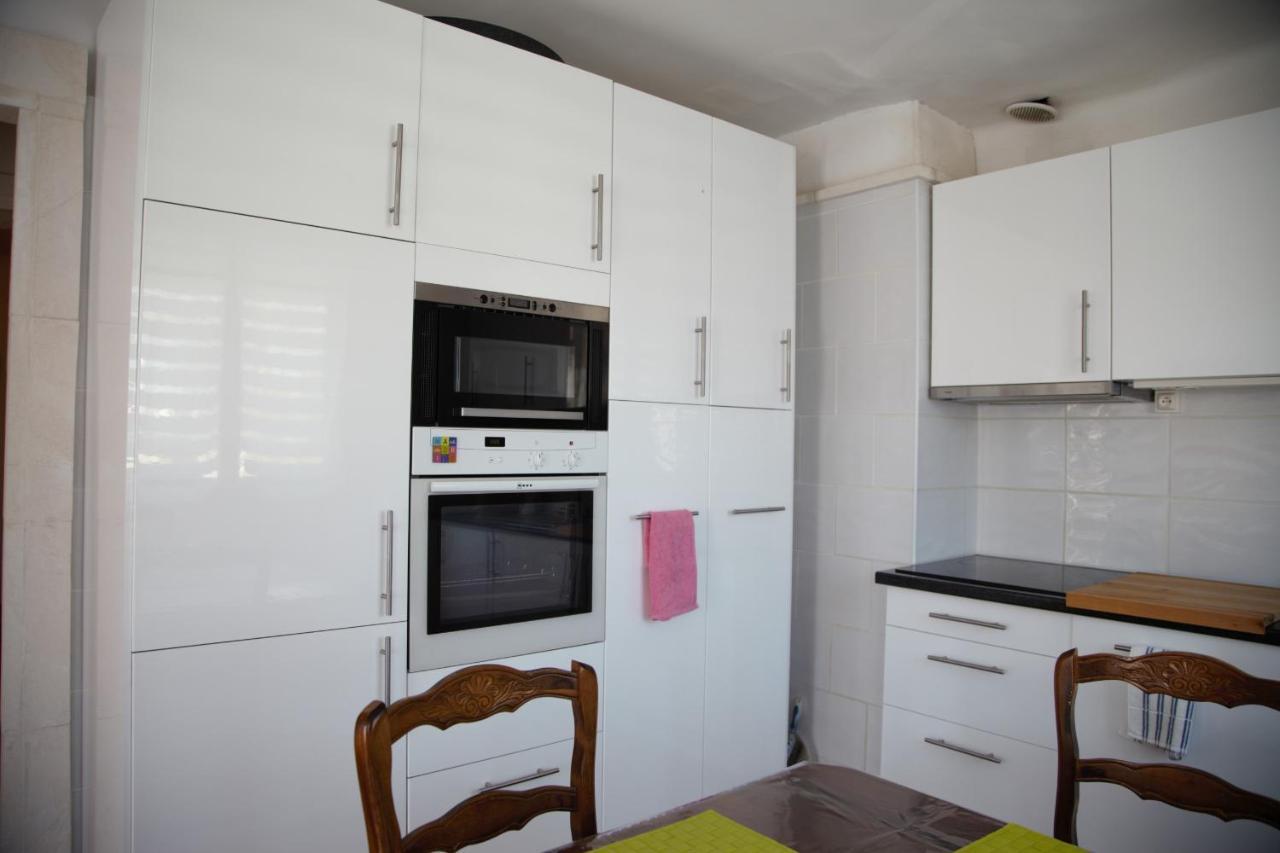 Laincel - Appartement lumineux le long du Rhône Arles Exterior foto