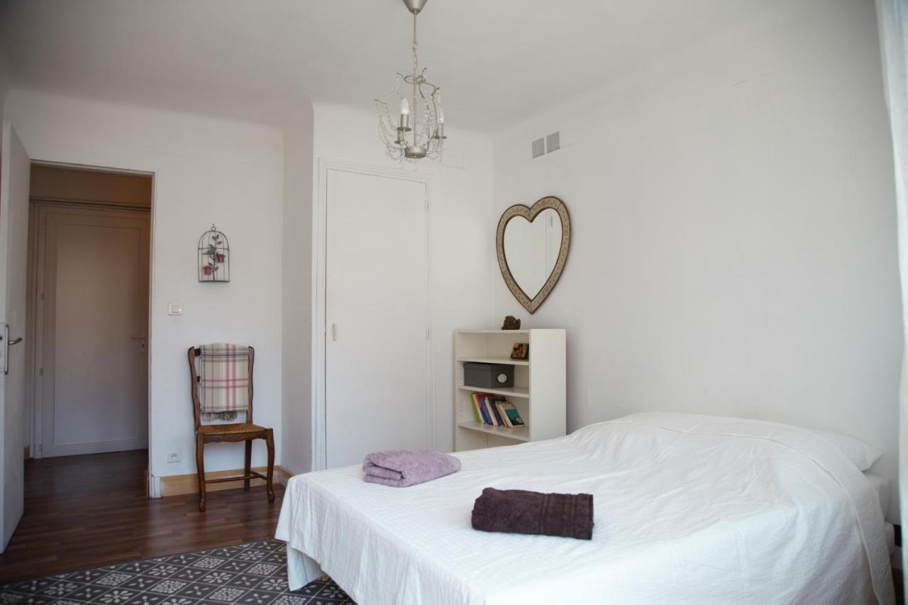 Laincel - Appartement lumineux le long du Rhône Arles Exterior foto